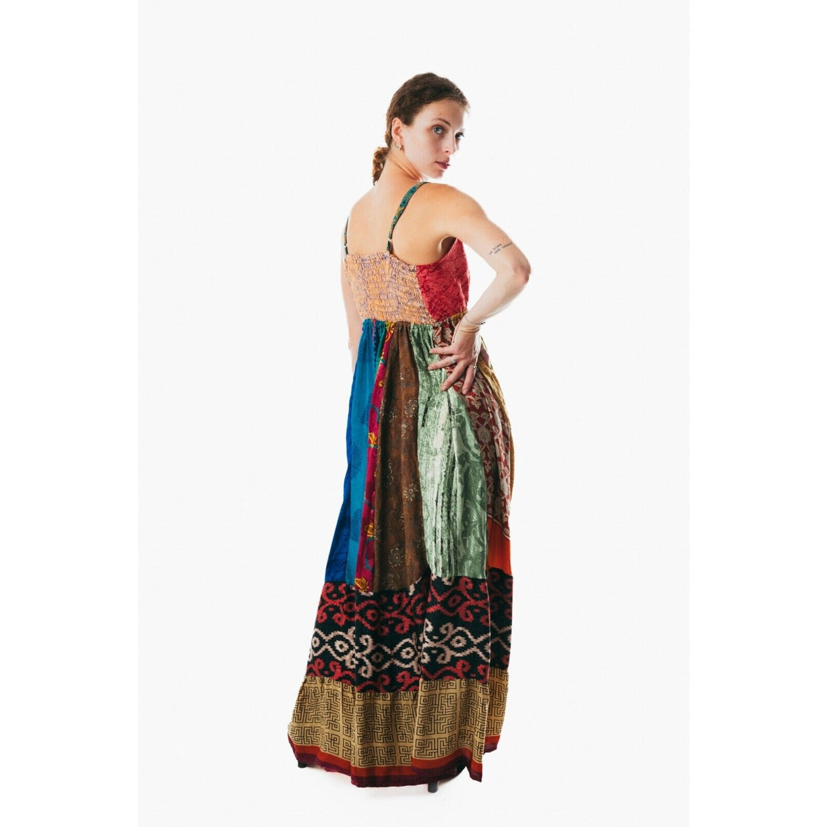 Women's flowy sundress for holiday clothing